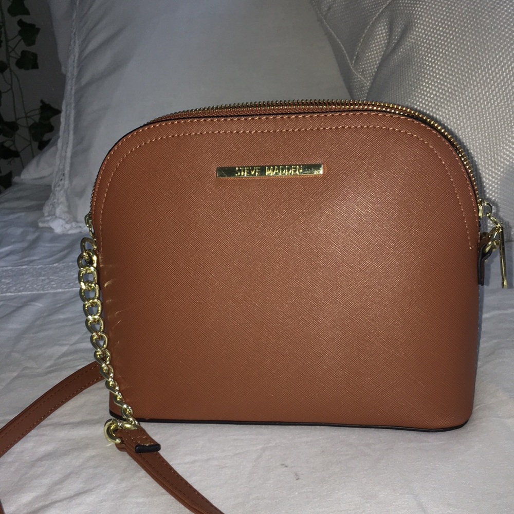 COPY - Steve Madden purse(never been used)